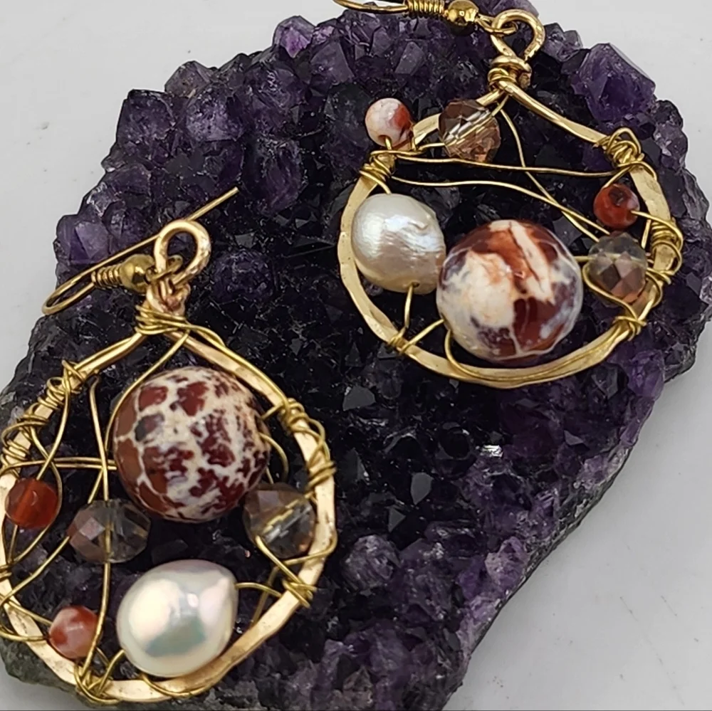 CATCH DREAMS BRASS METAL HANDMADE EARRINGS W/ AGATE, PEARLS & CRYSTALS